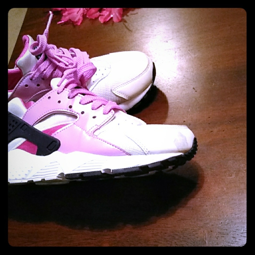 Huarache by Nike SOLD......